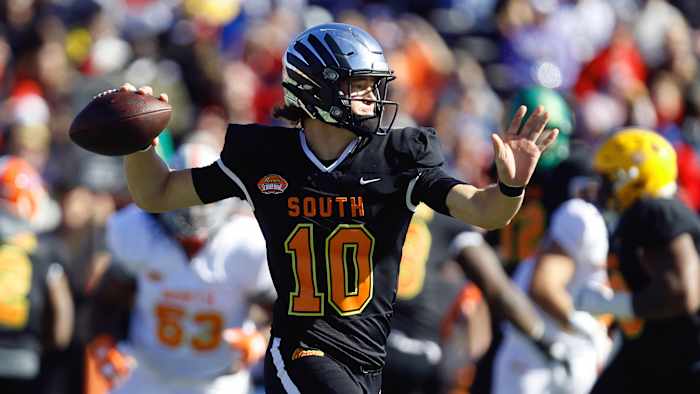 Herbert completed 9 of 12 passes in his three Senior Bowl possessions.